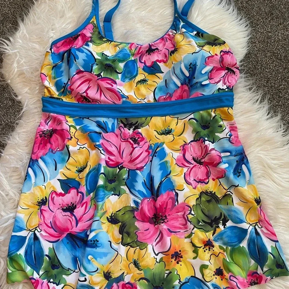 NWT! Women’s Yonique blue floral tankini Large - Picture 1 of 3